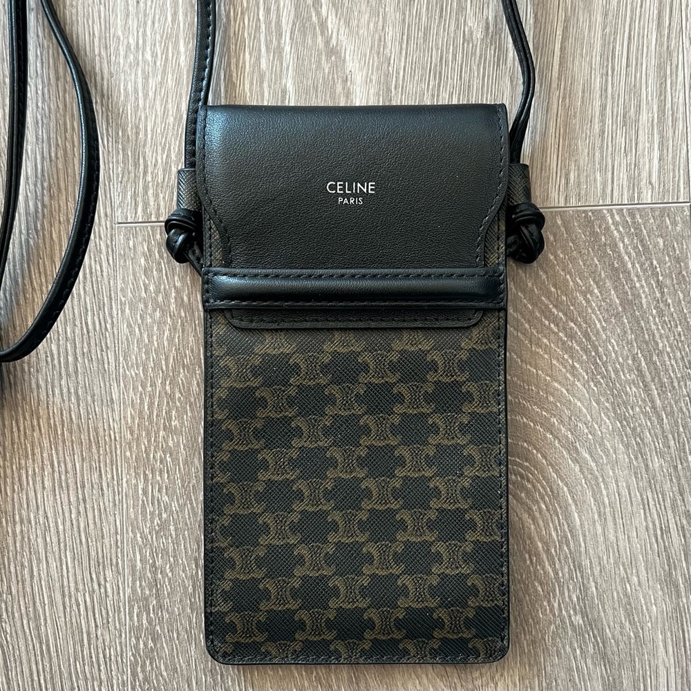 Celine × Hedi Slimane PHONE POUCH Bag WITH FLAP IN TRIOMPHE CANVAS AND LAMBSKIN - Picture 2 of 11